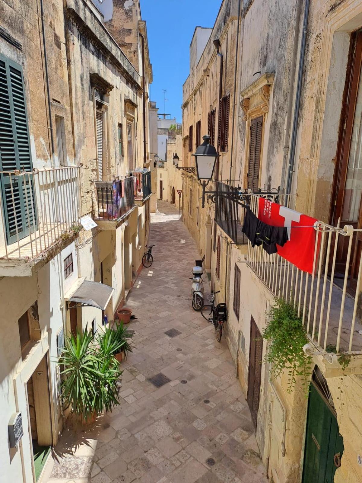 Mayu'S House , Dimora Nel Centro Storico Di Lecce Exterior foto
